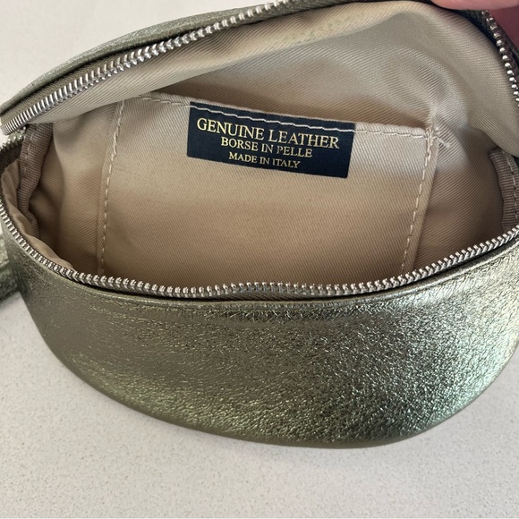Italian leather crossbody bag🇮🇹 - Picture 5 of 10